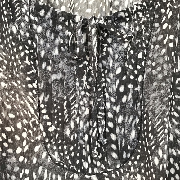 Maurices Leopard print semi sheer peasant blouse M - Picture 5 of 8